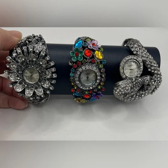 Set Of 3 Figaro Couture Quartz Cuff Embellished Rhinestones  display picture 2